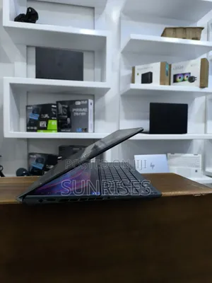 Photo - New Laptop Asus VivoBook 15 X505BA 16GB Intel Core I7 SSD 1T