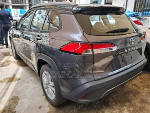 New Toyota Corolla Cross 2023 White