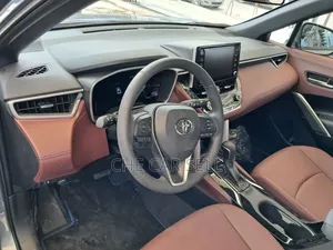 New Toyota Corolla Cross 2023 White