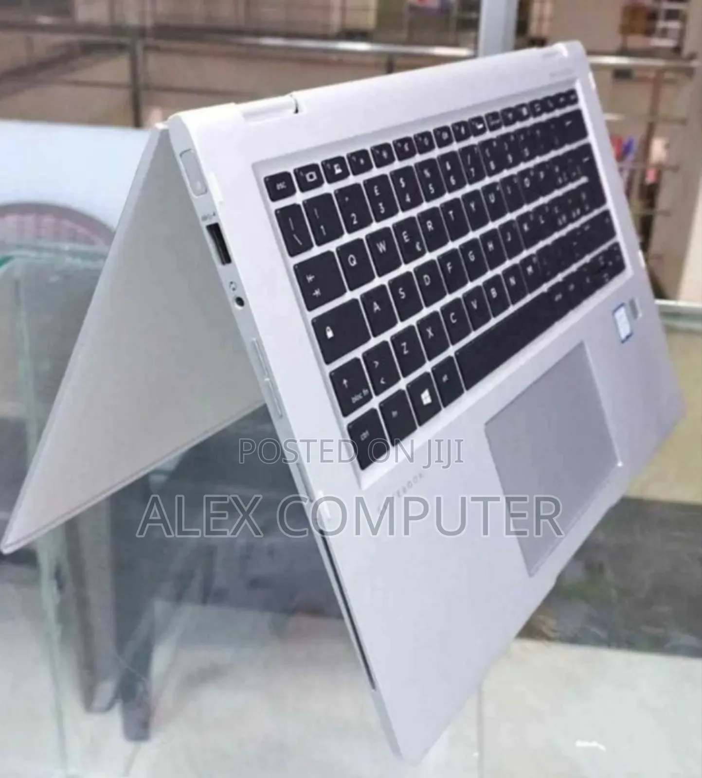 New Laptop HP X360 310 G2 16GB Intel Core I7 SSD 512GB