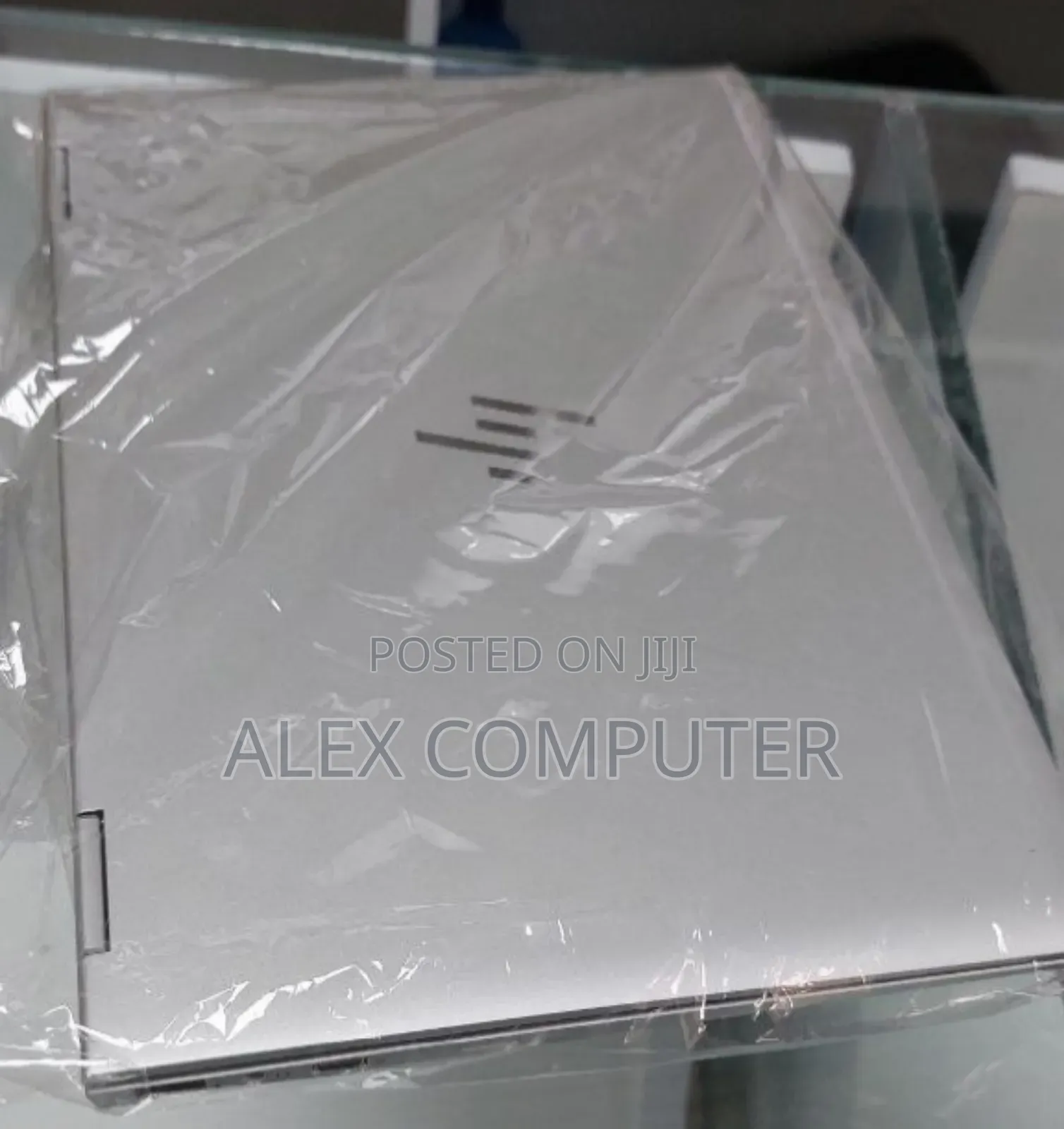 New Laptop HP X360 310 G2 16GB Intel Core I7 SSD 512GB