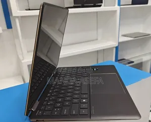 New Laptop HP Spectre 16GB Intel Core I7 SSD 1T