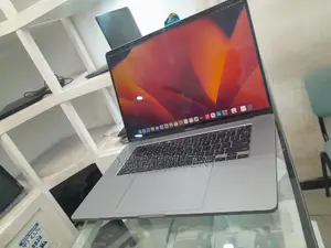 New Laptop Apple MacBook Pro 2019 16GB Intel Core I9 SSD 1T