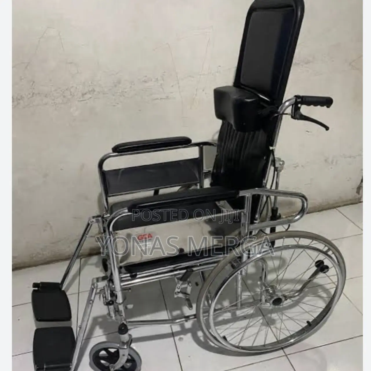 Bedside Wheelchair/Easy to Install and Release,Easy to Fold