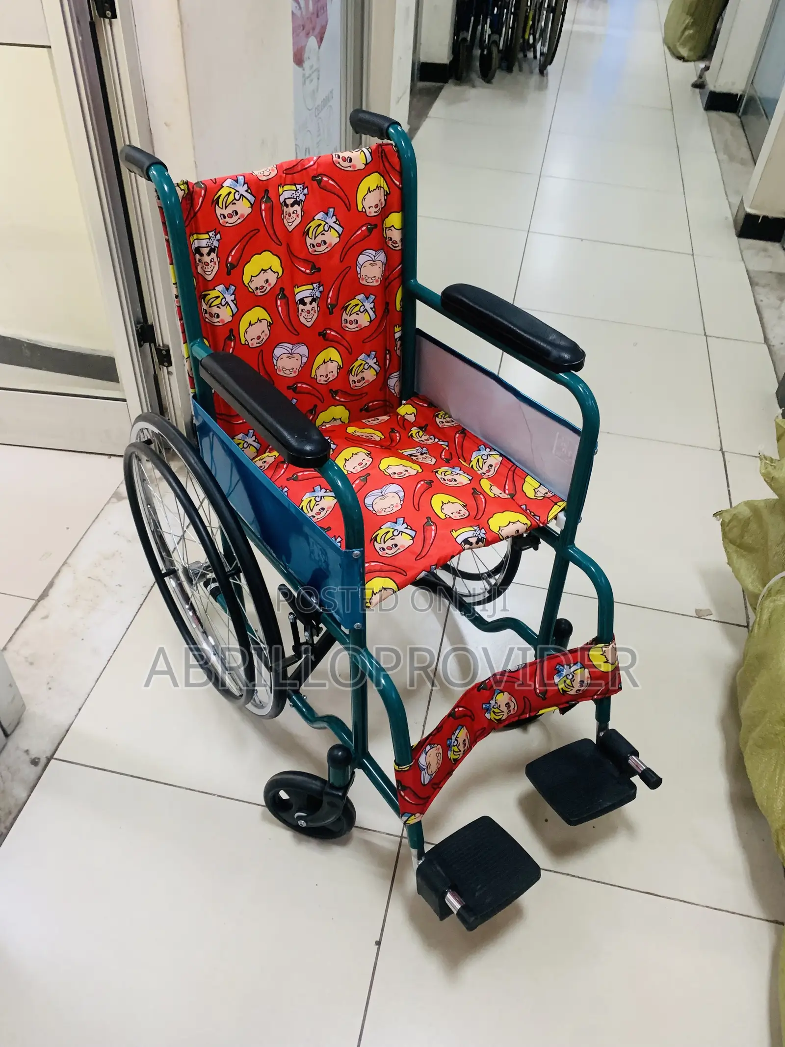 Folding Children's Wheelchair Driving