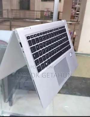 New Laptop Asus ZenBook 13 UX331UN 16GB Intel Core I7 SSD 1T