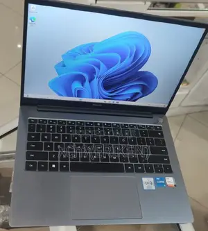 New Laptop Huawei MateBook HZ-W19 16GB Intel Core I5 SSD 512GB