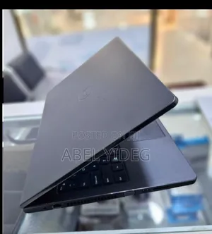 New Laptop Dell Vostro 15 3000 8GB Intel Core I5 HDD 1T