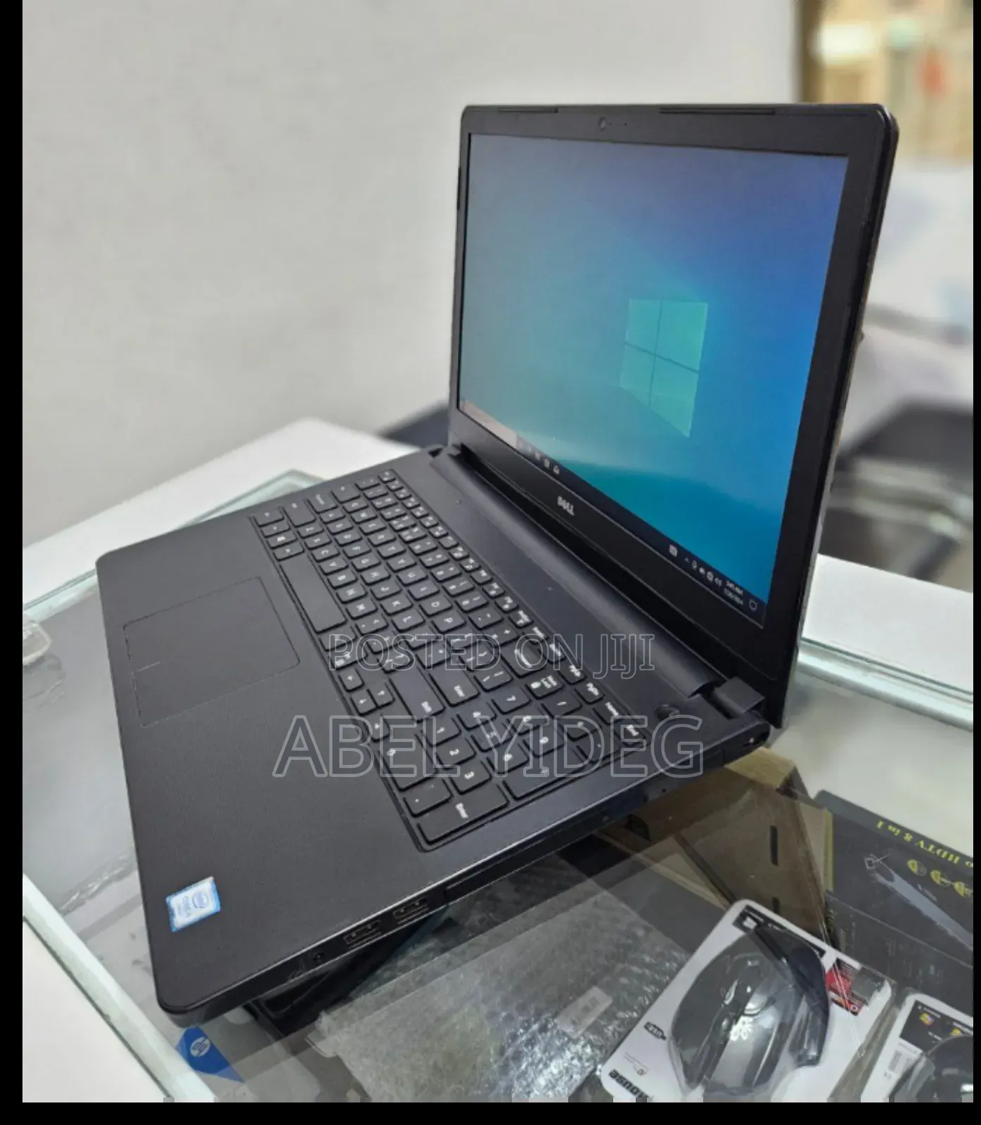 New Laptop Dell Vostro 15 3000 8GB Intel Core I5 HDD 1T