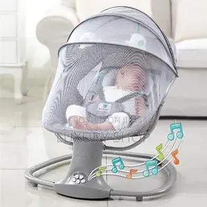 Photo - 3 in 1 Mastella Deluxe Multi-Functional Basinet