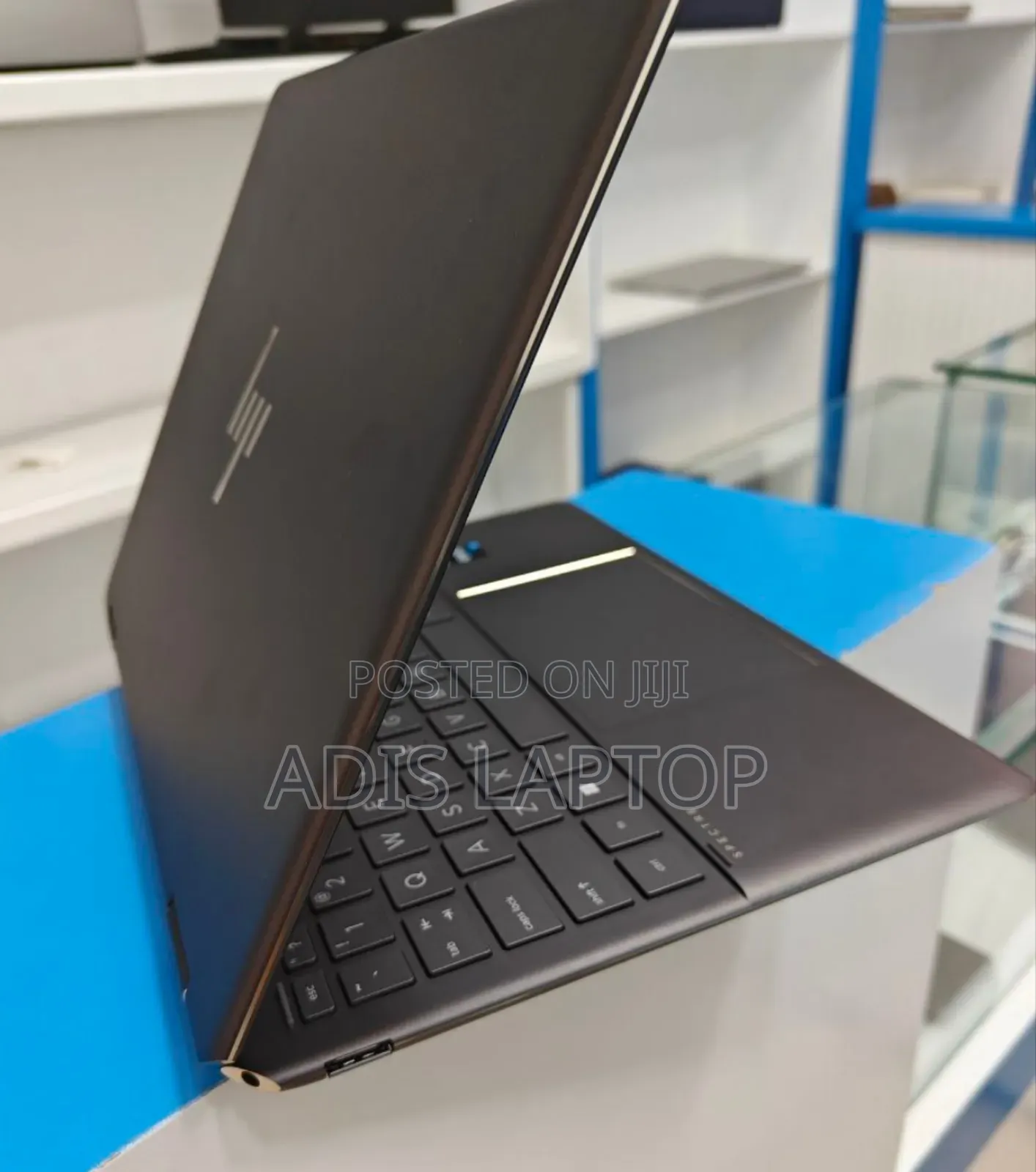 New Laptop HP Spectre 16GB Intel Core I7 SSD 1T