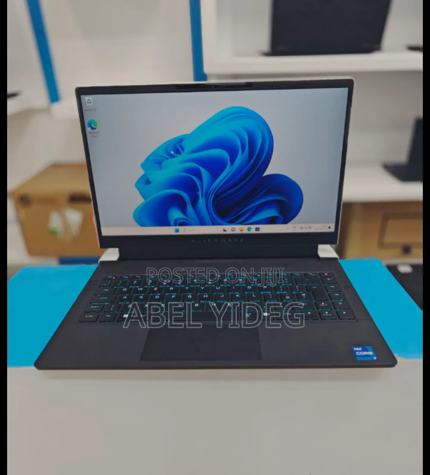 New Laptop Alienware M17x R2 16GB Intel Core I7 SSD 512GB