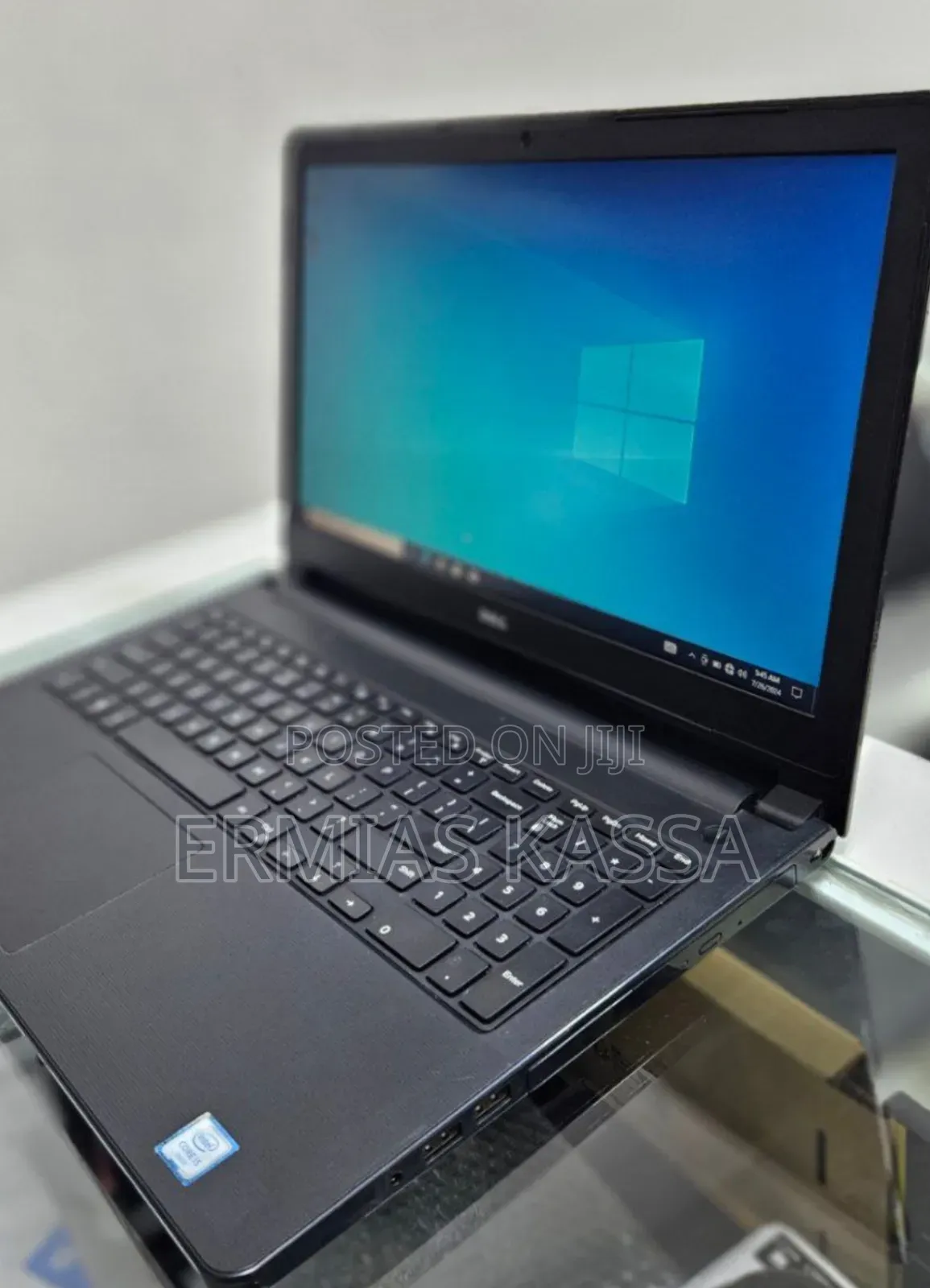 New Laptop Dell Vostro 15 3000 8GB Intel Core I5 HDD 1T