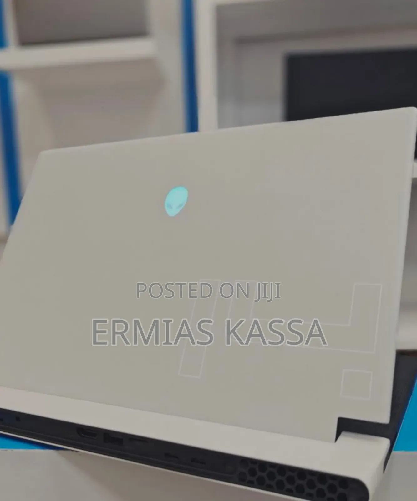 New Laptop Alienware M17x R2 16GB Intel Core I7 SSD 512GB