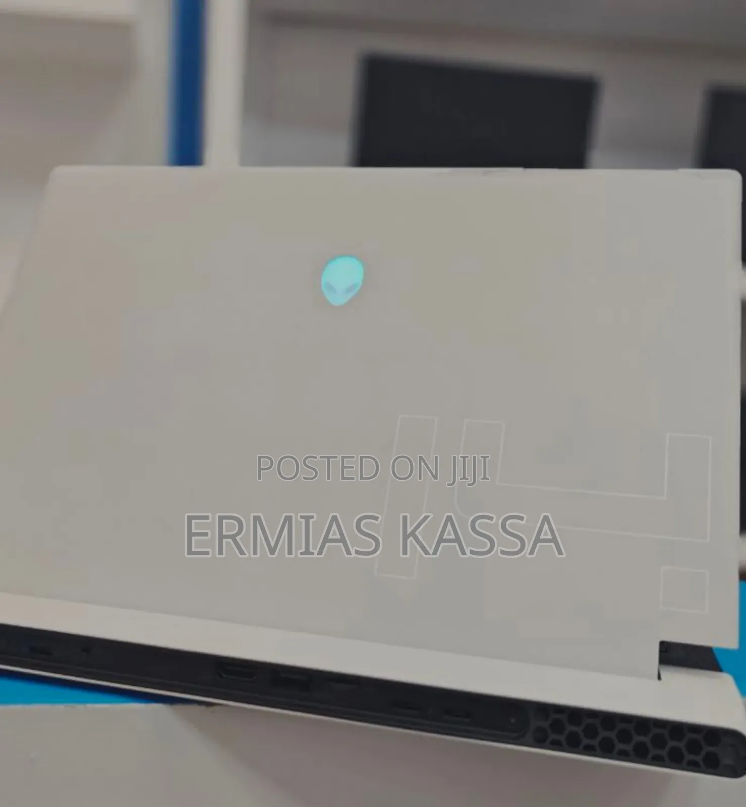 New Laptop Alienware M17x R2 16GB Intel Core I7 SSD 512GB