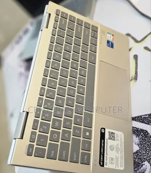 New Laptop HP 15-Da3007nia 16GB Intel Core I5 SSD 512GB