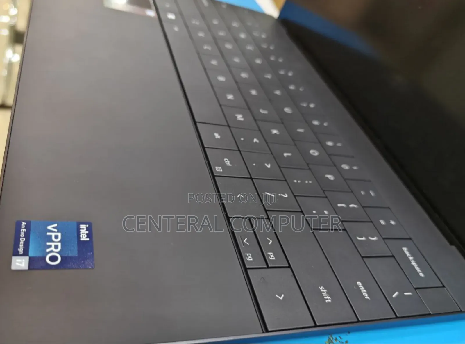 New Laptop Dell XPS 13 32GB Intel Core I7 SSD 2T