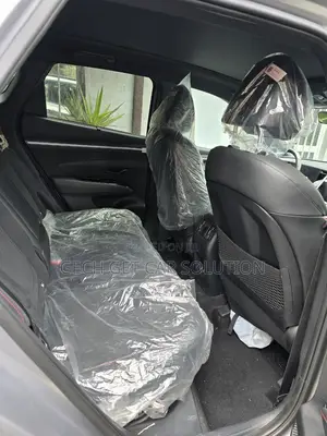 New Hyundai Tucson 2022 Silver