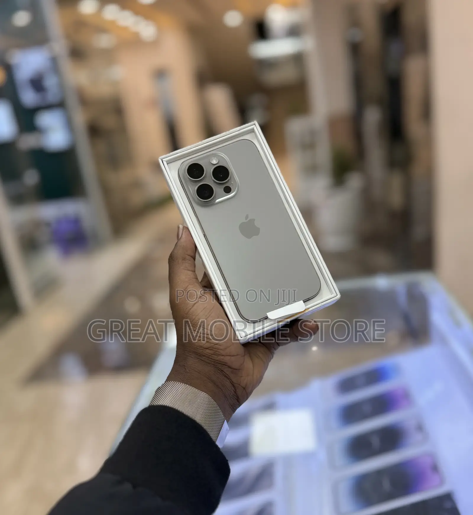 New Apple iPhone 15 Pro 256 GB