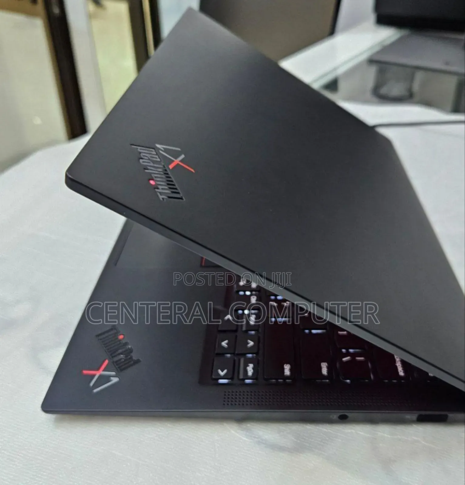 New Laptop Lenovo ThinkPad X1 Carbon 16GB Intel Core I7 SSD 512GB