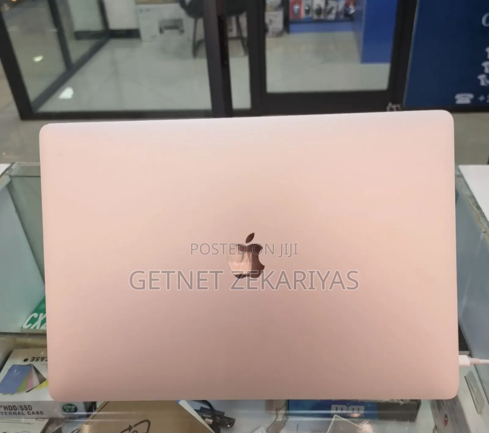 New Laptop Apple MacBook Pro 2018 32GB Intel Core I9 SSD 1T