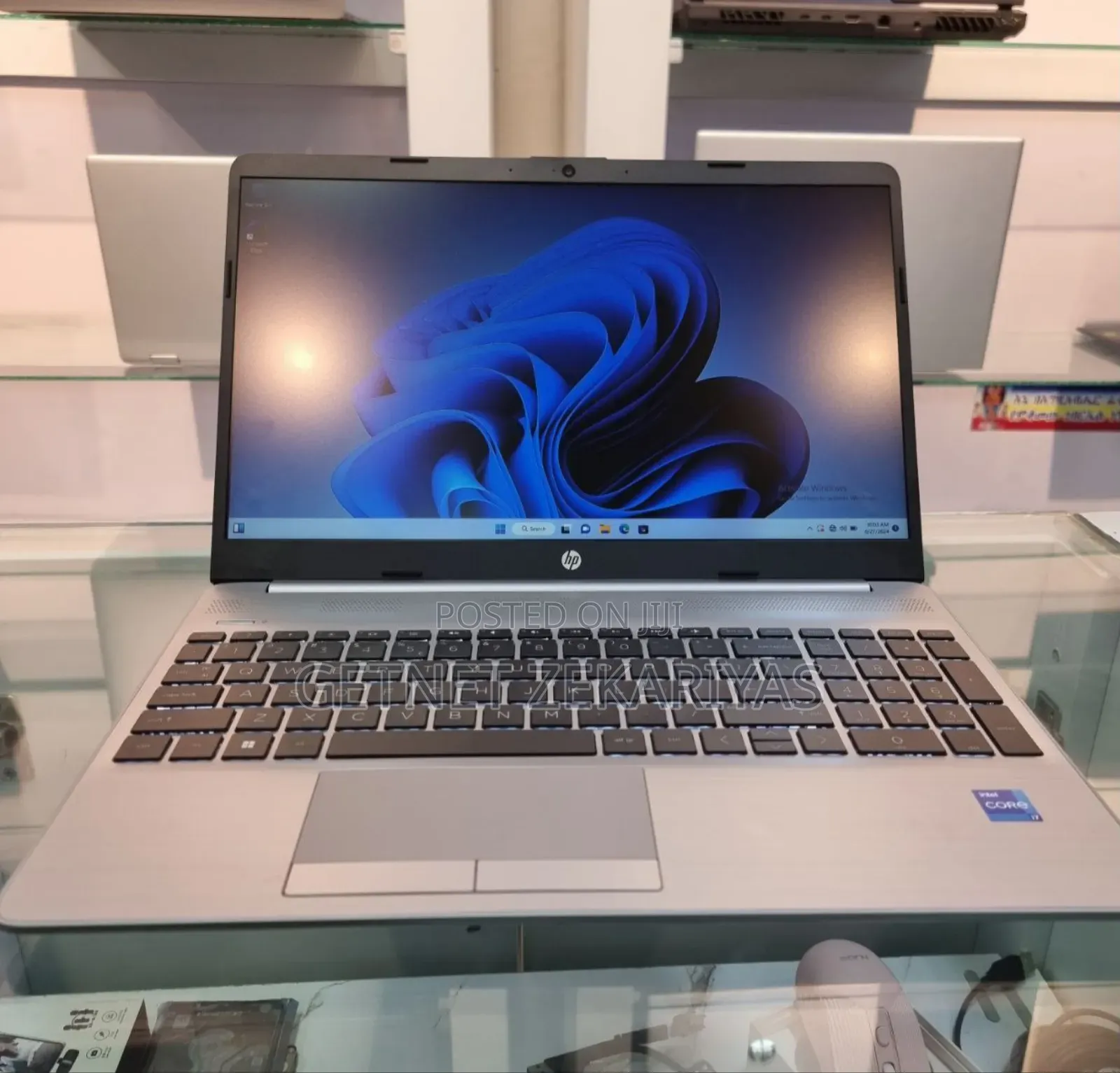 New Laptop HP 250 G8 16GB Intel Core I7 SSD 512GB