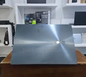 New Laptop Asus ZenBook 13 UX331UN 16GB Intel Core I7 SSD 1T