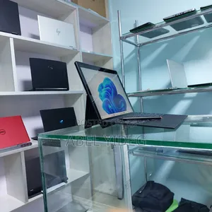 Photo - New Laptop Lenovo ThinkPad X1 Carbon 8GB Intel Core I7 SSD 256GB