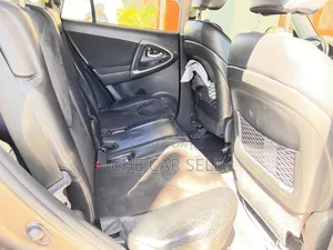 Toyota RAV4 2011 Gray