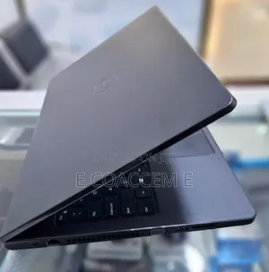 New Laptop Dell Vostro 1320 8GB Intel Core I5 HDD 1T