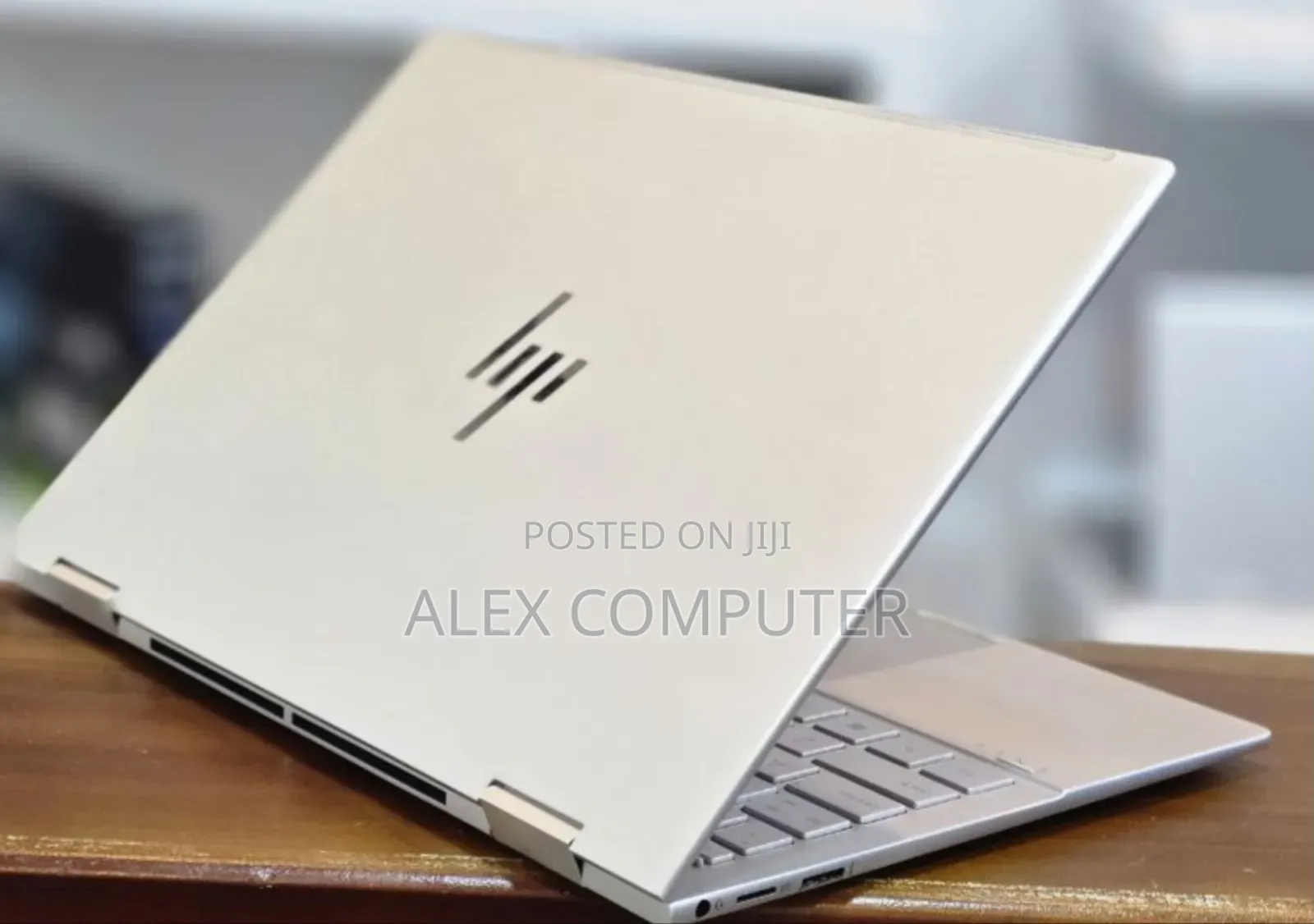 New Laptop HP Envy X360 8GB Intel Core I7 SSD 512GB