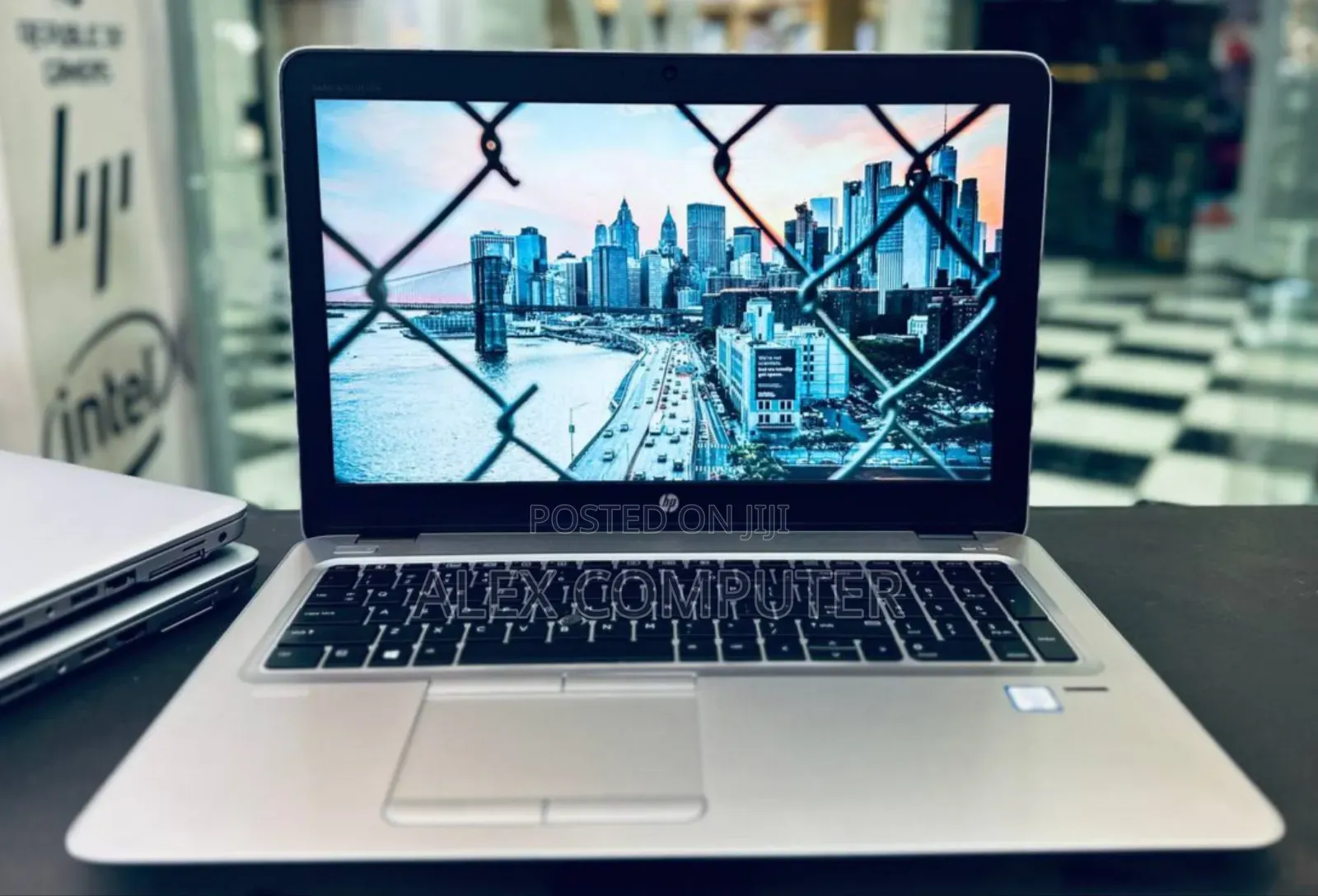 New Laptop HP EliteBook 850 G3 16GB Intel Core I5 SSD 256GB