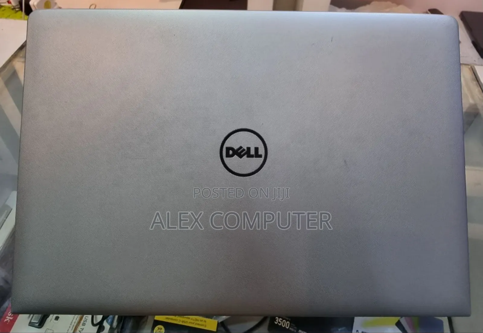 New Laptop Dell Inspiron 15 8GB Intel Core I7 SSD 1T