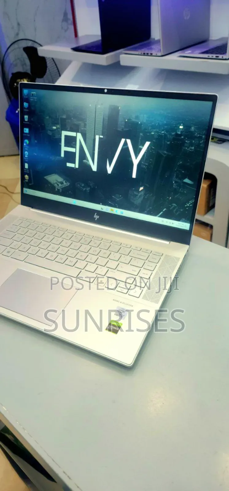 New Laptop HP Envy 15 16GB Intel Core I7 SSD 512GB