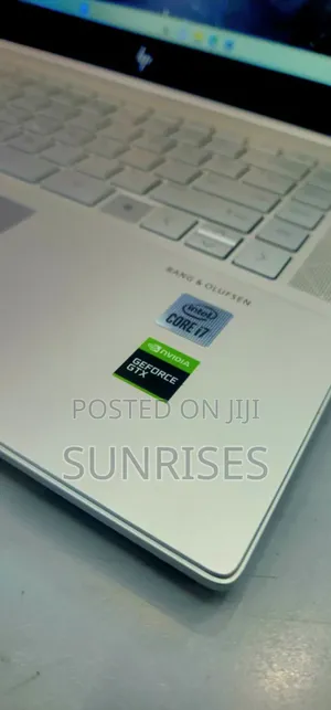 New Laptop HP Envy 15 16GB Intel Core I7 SSD 512GB