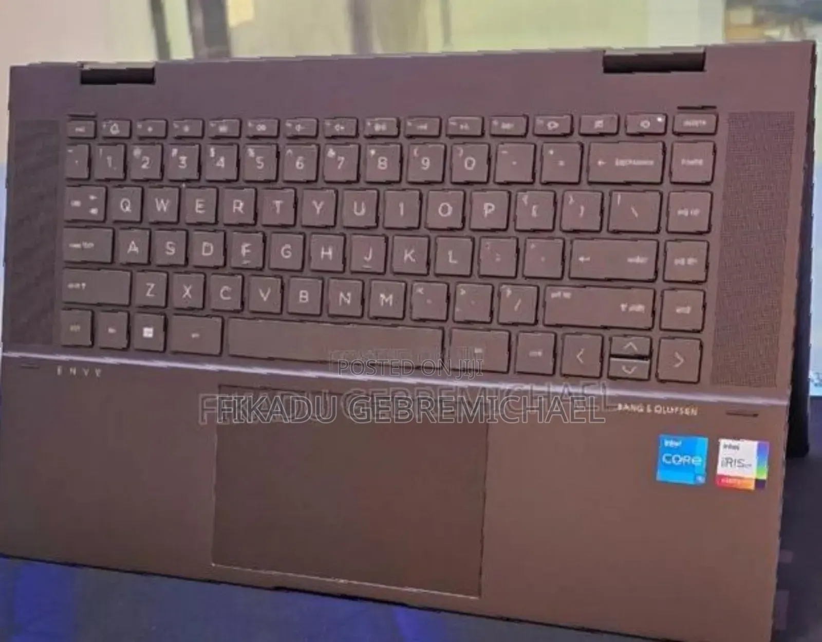 New Laptop HP Envy X360 8GB Intel Core i5 SSD 512GB