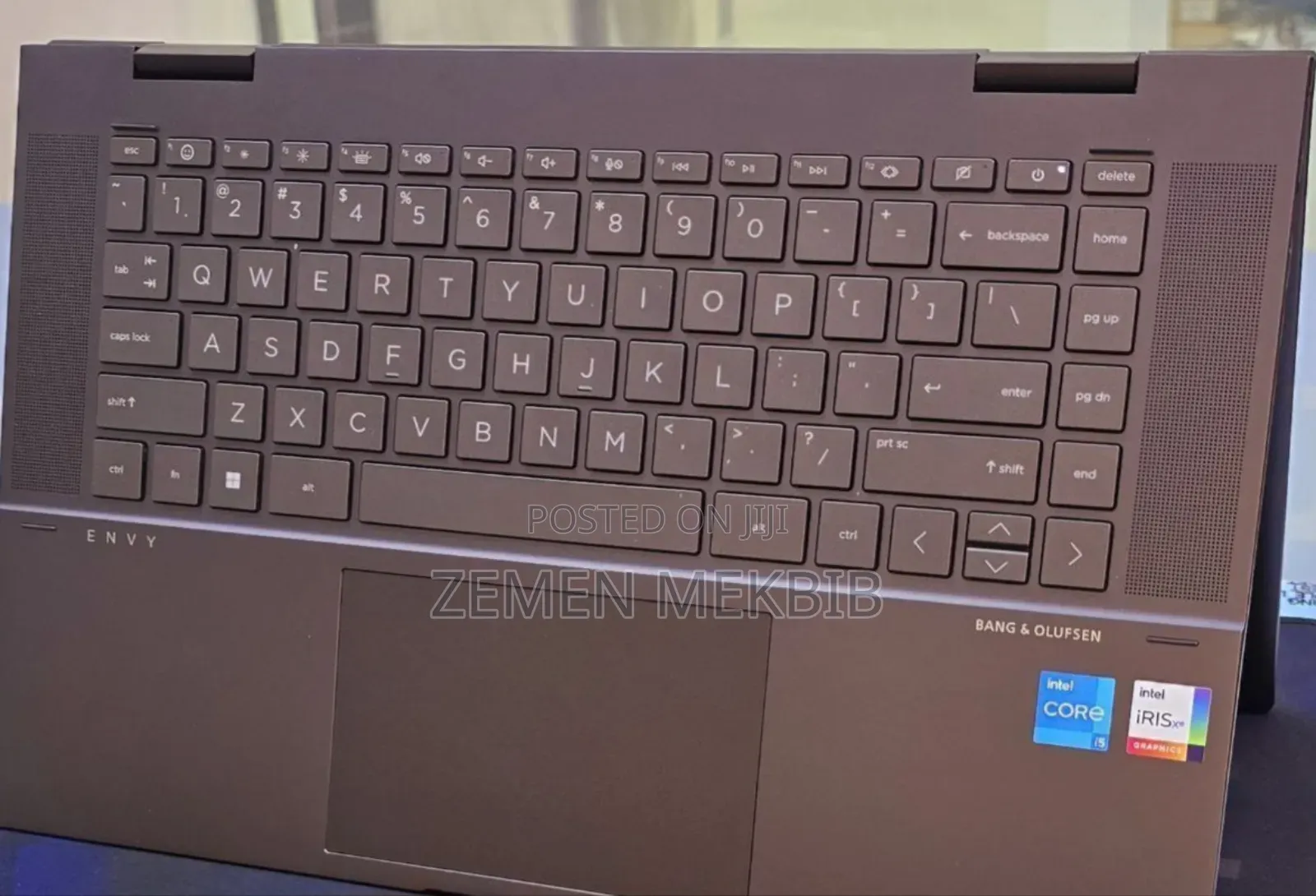 New Laptop HP Envy X360 8GB Intel Core I5 SSD 512GB