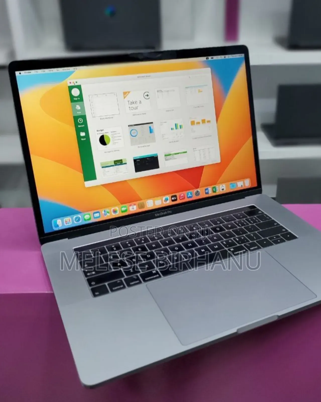 New Laptop Apple MacBook Pro 2018 32GB Intel Core I9 SSD 1T