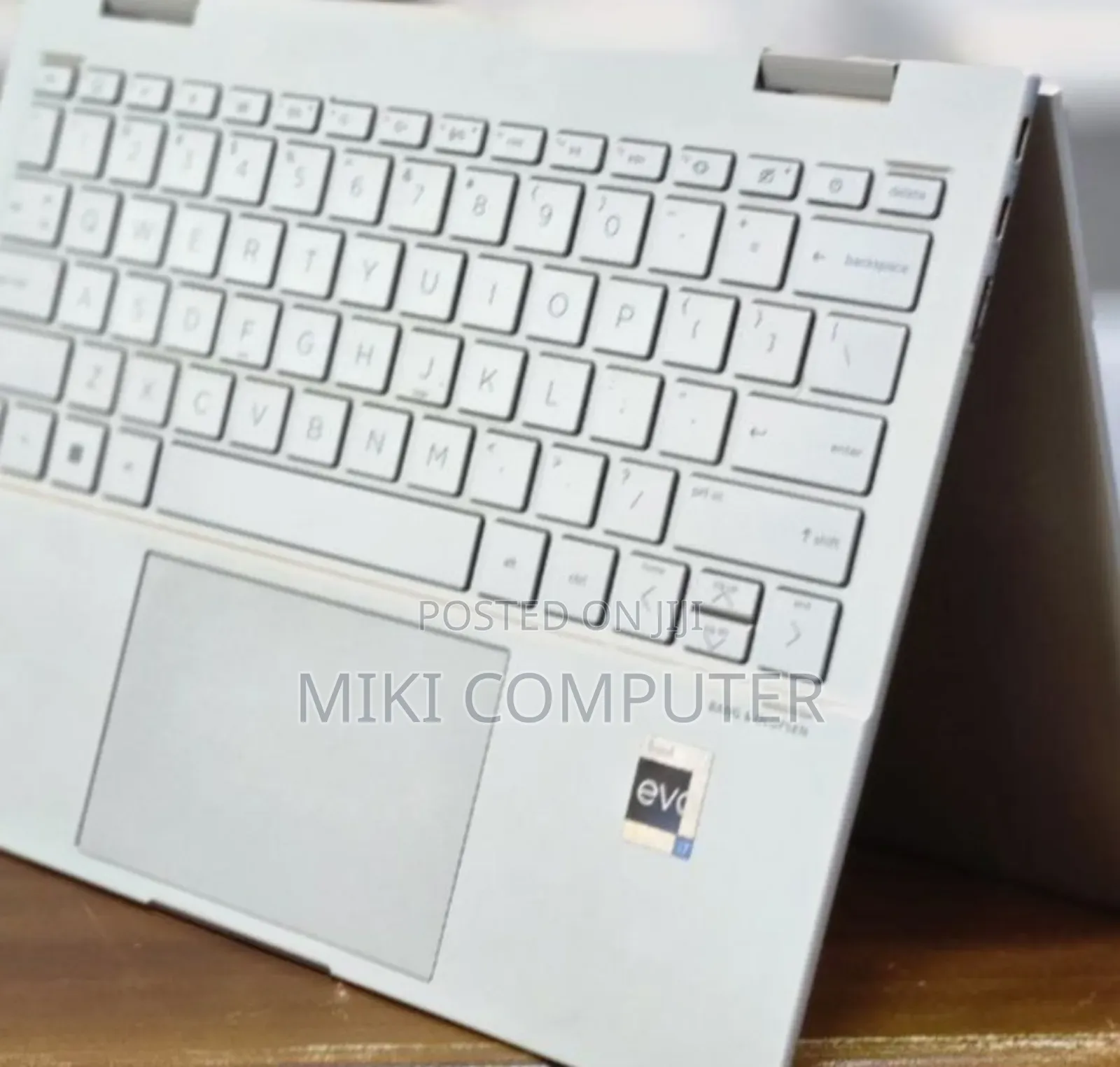 New Laptop HP Envy X360 8GB Intel Core I7 SSD 512GB