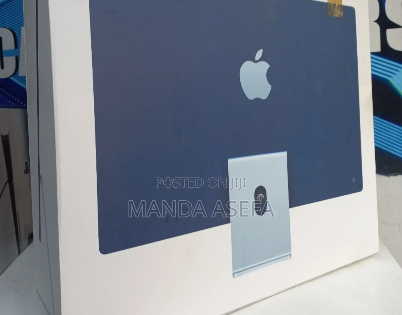 New Laptop Apple MacBook 8GB Apple M3 SSD 256GB