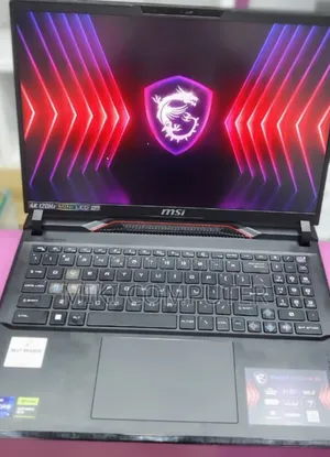 New Laptop MSI GP75 Leopard 32GB Intel Core I9 SSD 32GB