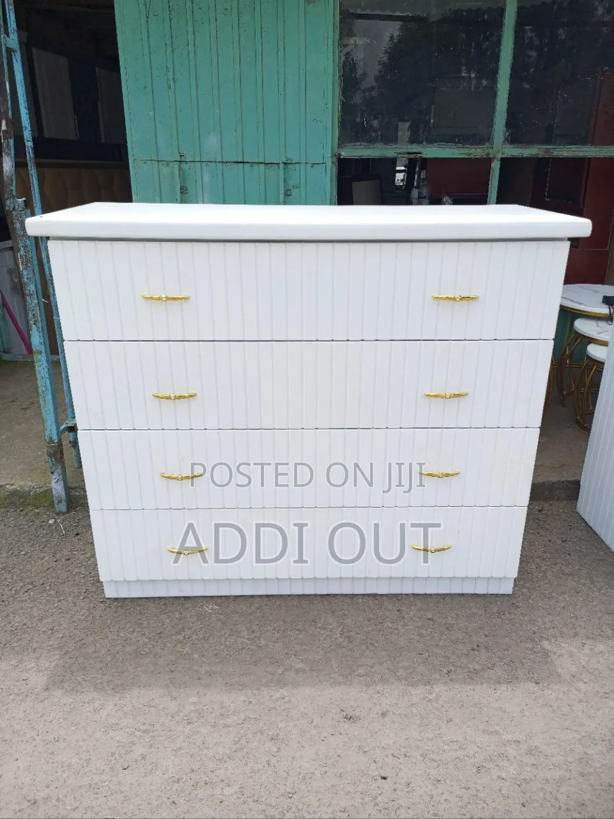 ሸሚዝ ኮሞ/Drawers