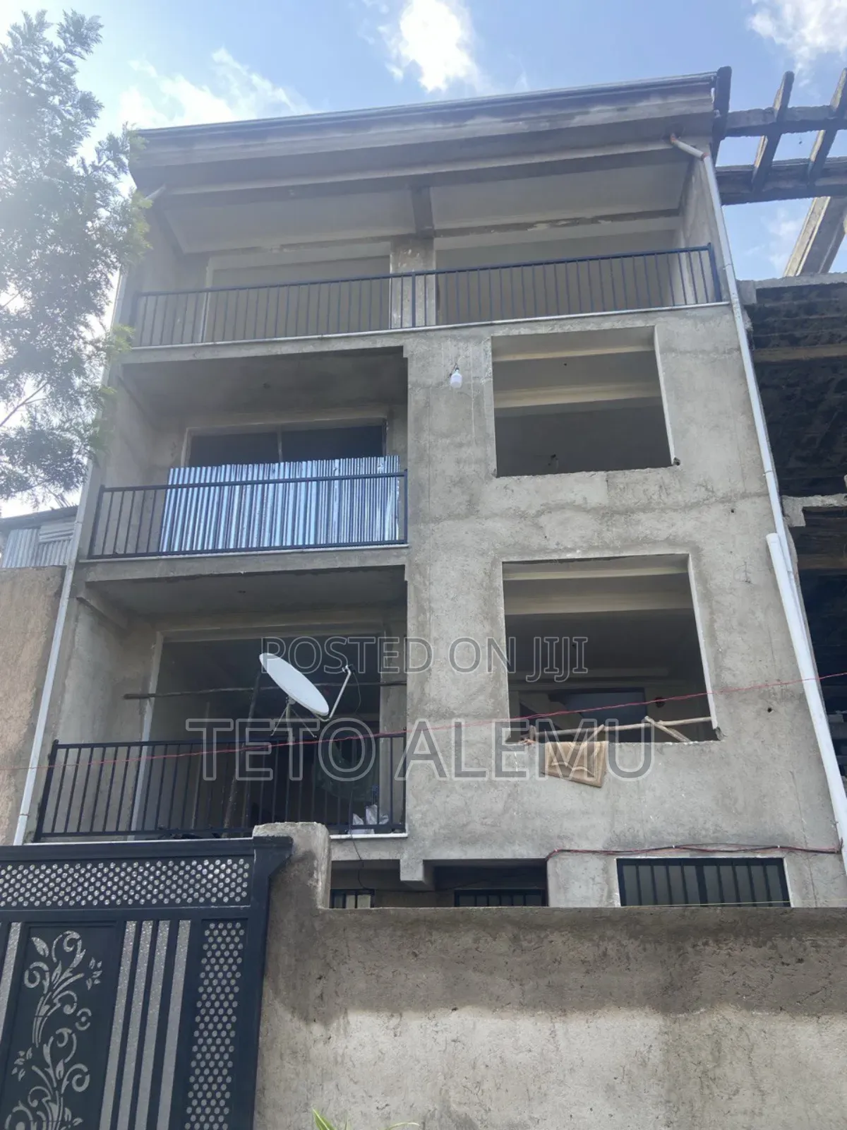 የሚሸጥ ቤት አለም ባንክ ቱሉ ዲምቱ