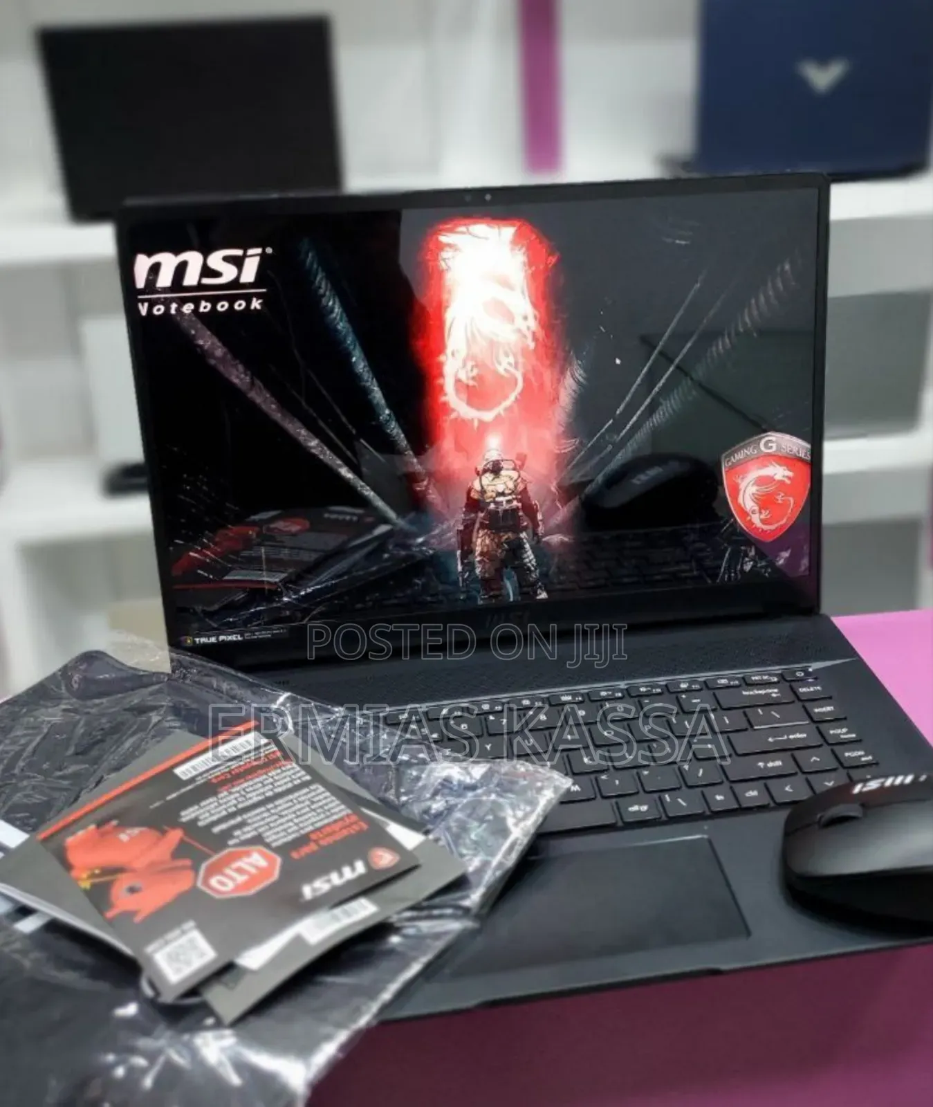 New Laptop MSI Creator 17 B11ue-224 16GB Intel Core I7 SSD 1T