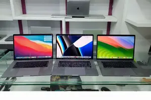 New Laptop Apple MacBook Pro 2019 16GB Intel Core I9 SSD 1T