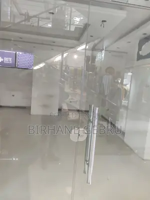 Photo - Le Busines Rent