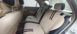 Photo - Toyota Corolla 2007 Beige