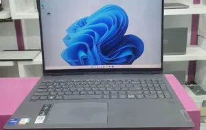 New Laptop Lenovo Lrgion 7i 16GB Intel Core I7 SSD 512GB