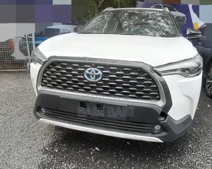 New Toyota Corolla Cross 2024 White