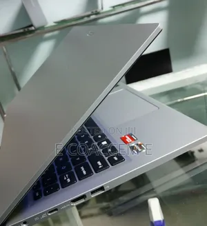 New Laptop Acer Aspire 3 8GB AMD Ryzen 3 SSD 512GB